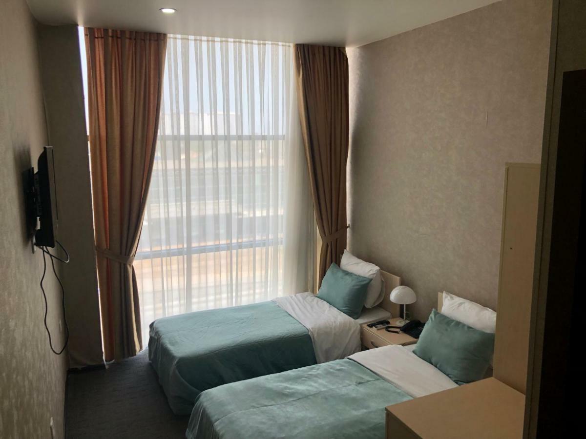 Bridge Hotel Баку Экстерьер фото